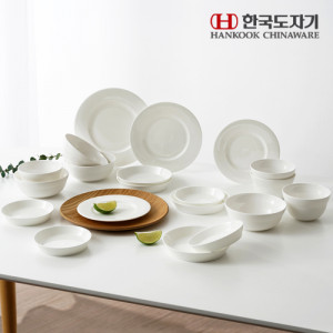 57. [HANKOOK CHINAWARE] 한국도자기 모노화이트 홈세트 20p